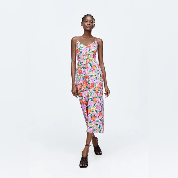 Zara Dresses & Skirts - Zara Pink Floral Dress
